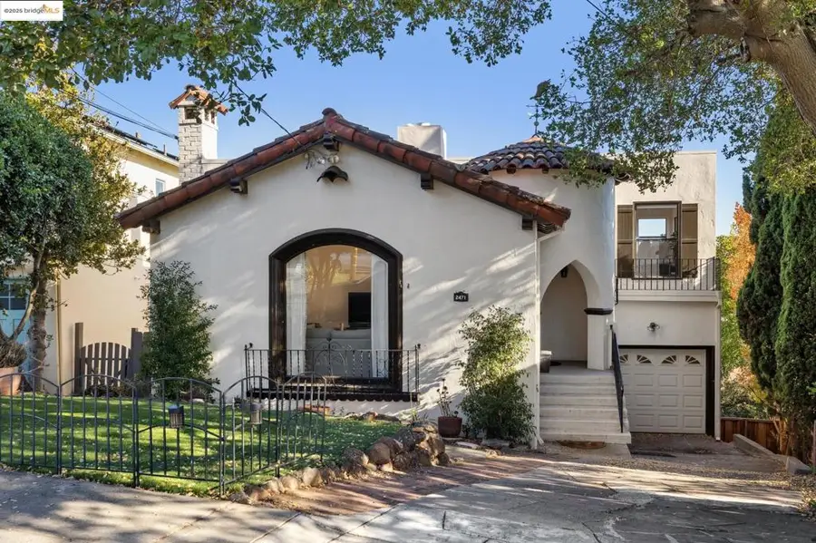 2471 Burlington St, Oakland, CA 94602 - Image #2