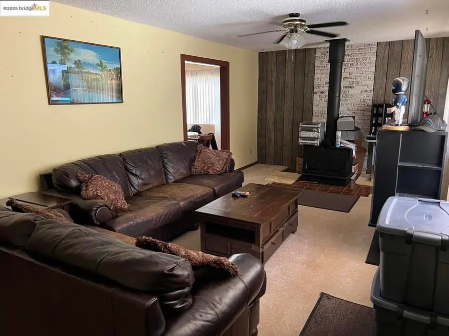 1387 Matheson Dr, South Lake Tahoe, CA 96150 - #2