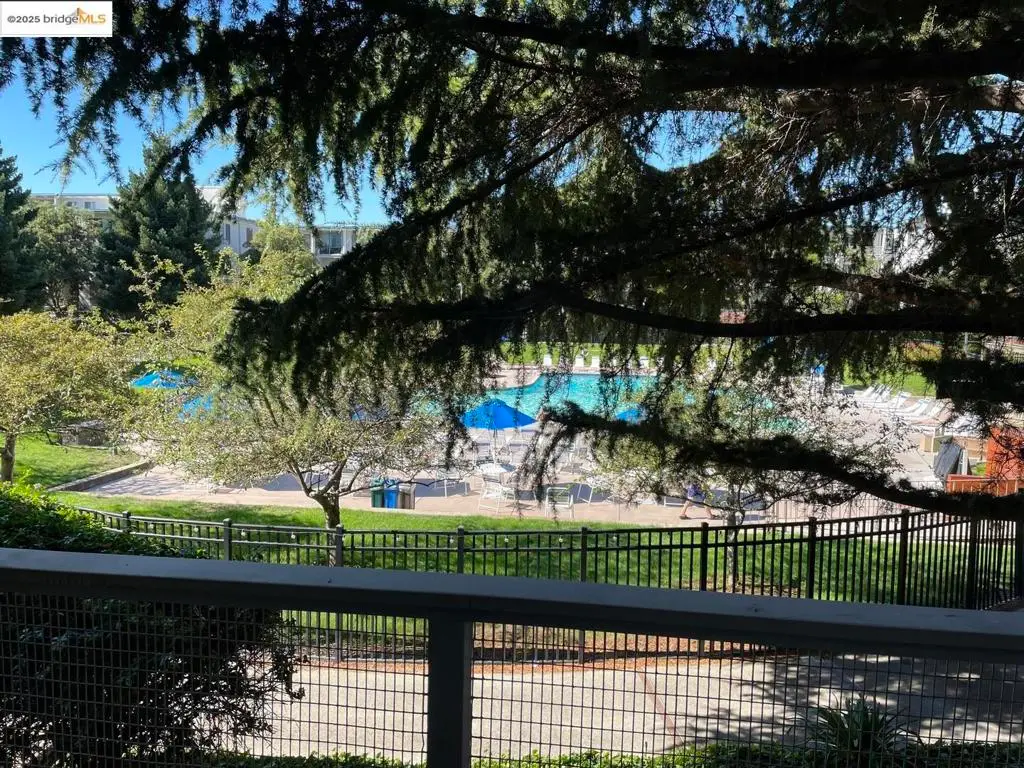 Address Withheld By Seller, Emeryville, CA 94608 - Image #1