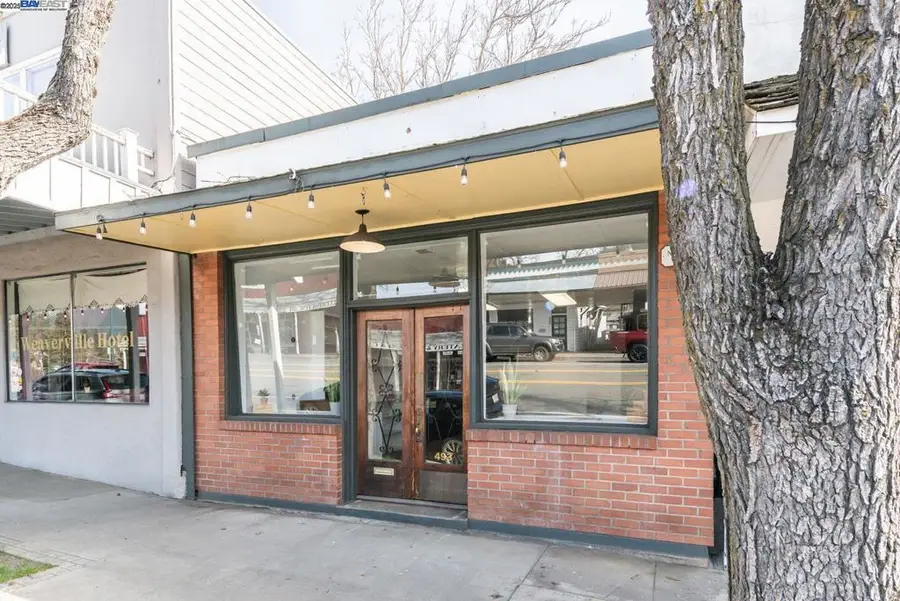 493 Main St., Weaverville, CA 96093 - #2