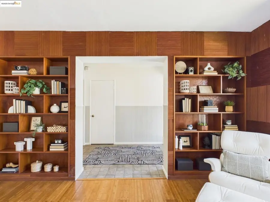 1162 136th Ave, San Leandro, CA 94578 - Image #3