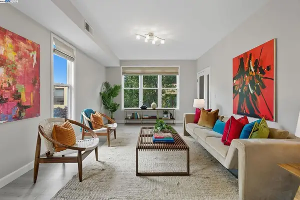 303 Bowsman Ct #144, Oakland, CA 94601