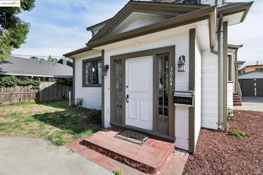 3064 E 15th St, Oakland, CA 94601 - Image #2