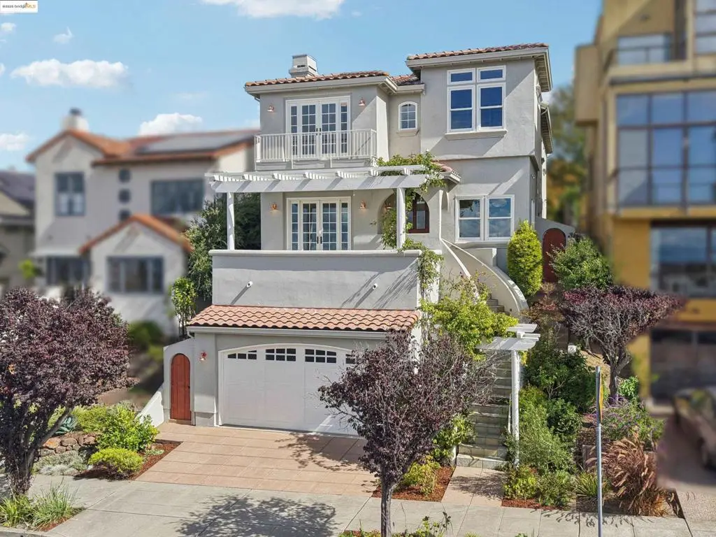 4914 Proctor Ave, Oakland, CA 94618 - Image #1