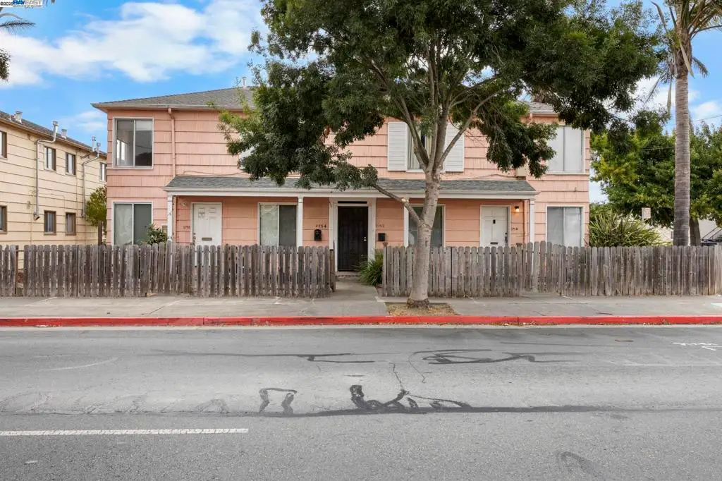 2750 Sacramento St, Berkeley, CA 94702 - #1