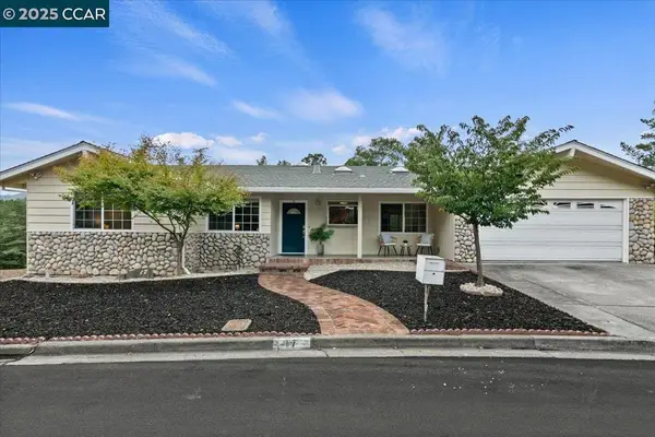 17 Muth Drive, Orinda, CA 94563
