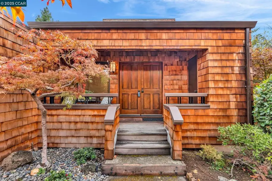 1836 Sobrante Court, Walnut Creek, CA 94595 - Image #2