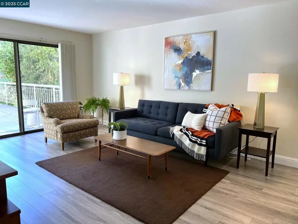 310 N Civic Dr #202, Walnut Creek, CA 94596 - Image #1