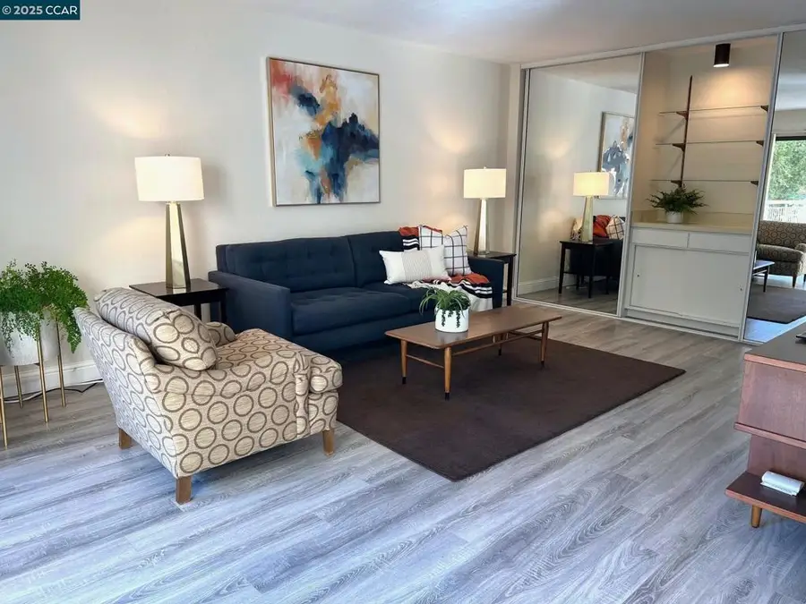 310 N Civic Dr #202, Walnut Creek, CA 94596 - Image #2