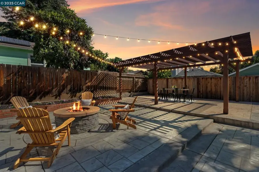 3624 Chestnut Ave, Concord, CA 94519 - Image #2