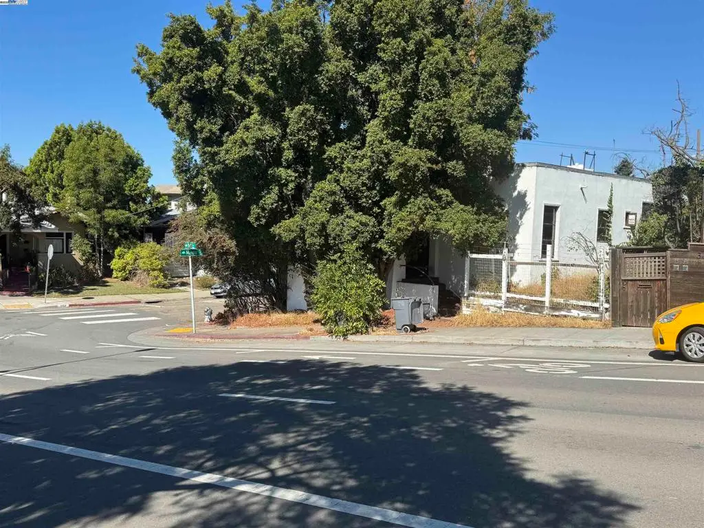 350 51st St, Oakland, CA 94618 - Image #1