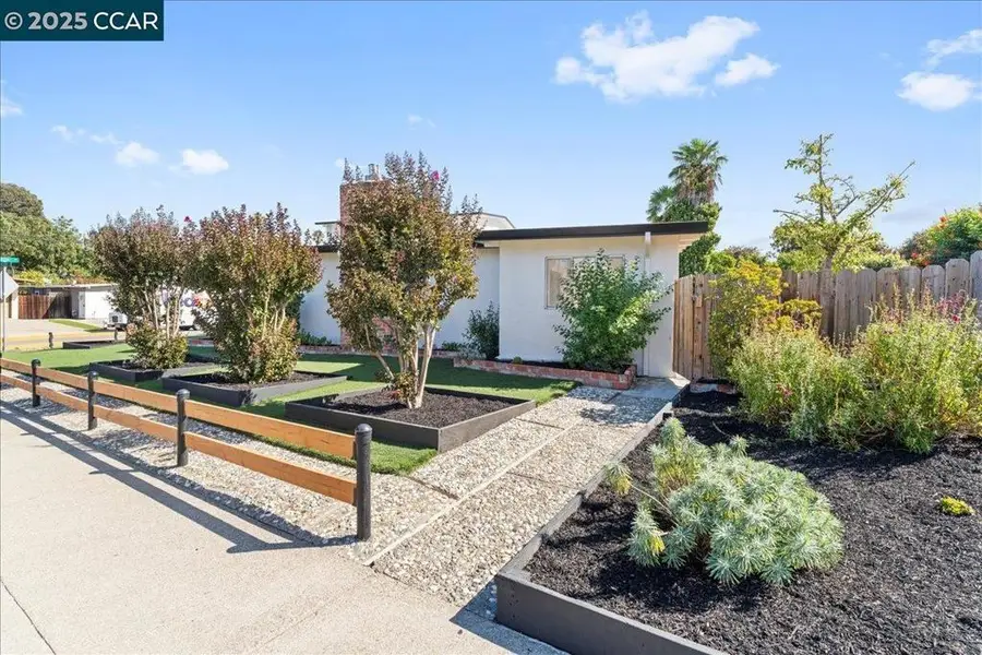 1655 Marlesta Rd, Pinole, CA 94564 - Image #3