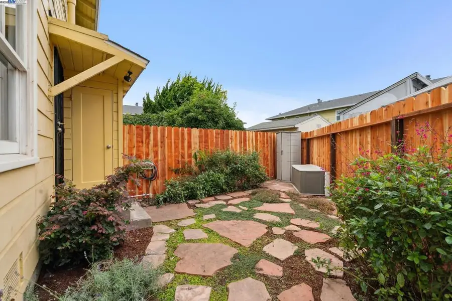 219 Cypress Street #K, Alameda, CA 94501 - Image #3