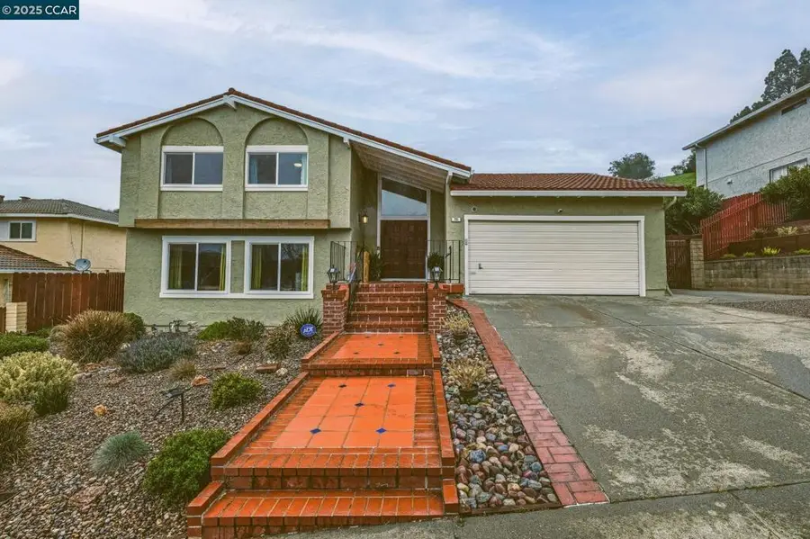 705 Devils Drop Ct, Richmond, CA 94803 - Image #2