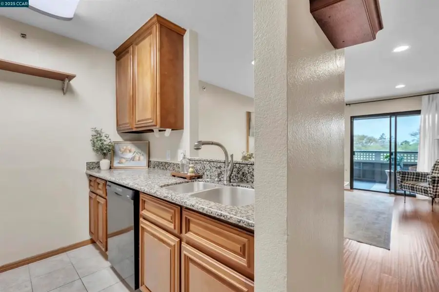 29583 Vanderbilt Street #310, Hayward, CA 94544 - Image #2