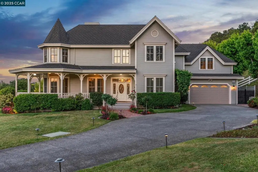 555 Highland Dr, Danville, CA 94526 - Image #1