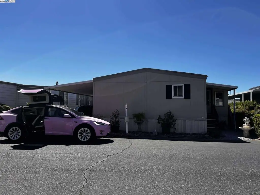 5450 Monterey Hwy, San Jose, CA 95111 - Image #1