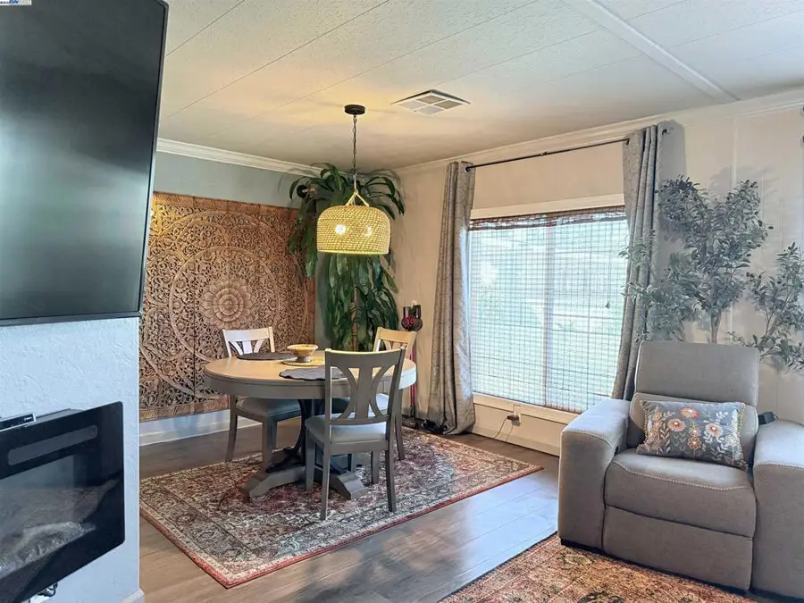 5450 Monterey Hwy, San Jose, CA 95111 - Image #2