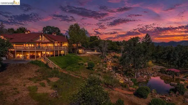 13700 Clements Rd, Groveland, CA 95321