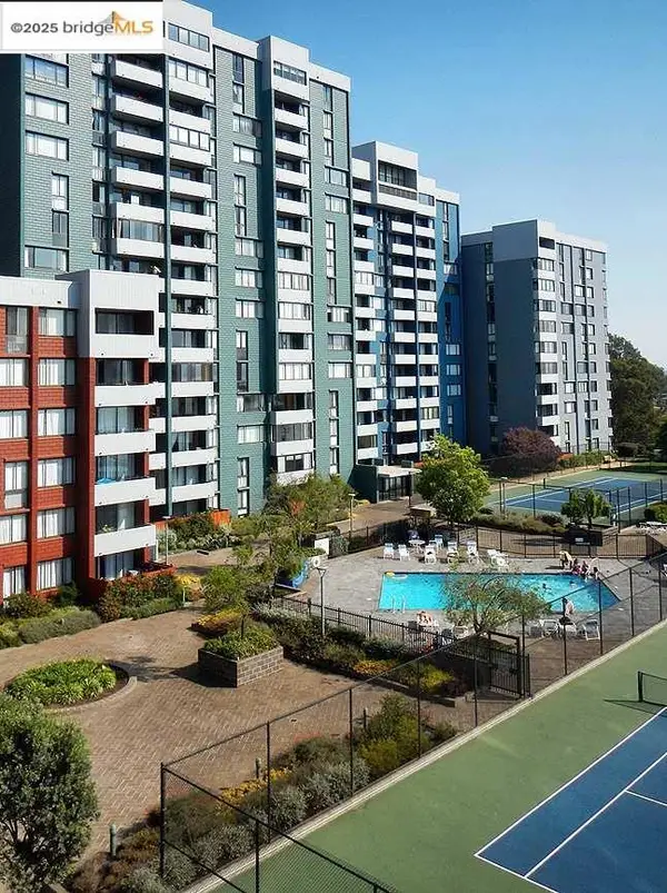 555 Pierce St #733D, Albany, CA 94706