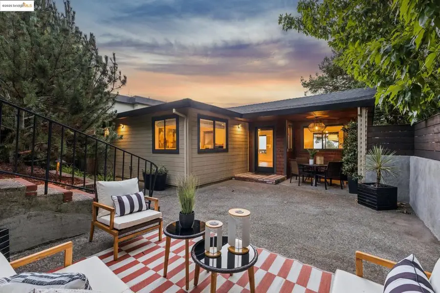 17032 Broadway Ter, Oakland, CA 94611 - Image #2