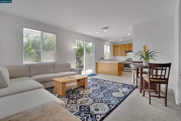 277 Kapalua Bay Cir, Pittsburg, CA 94565