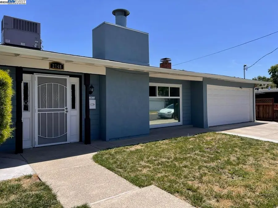 2748 Eastgate Ave, Concord, CA 94520 - Image #2