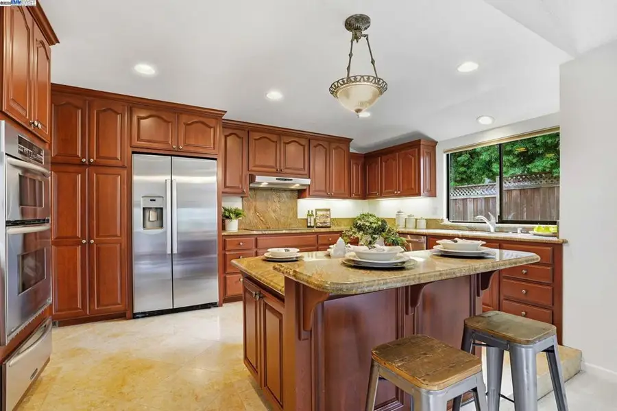 7444 Pecan Court, Pleasanton, CA 94588 - Image #3