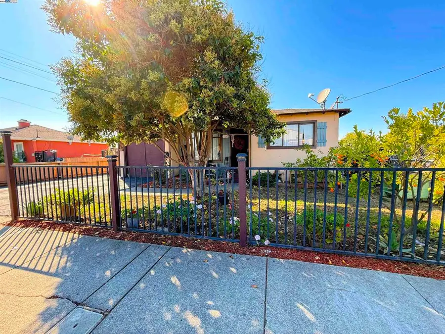 22357 S Garden Ave, Hayward, CA 94541 - Image #2