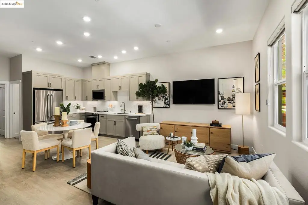 28954 28954 Parkwood Lane #66, Hayward, CA 94544 - #1