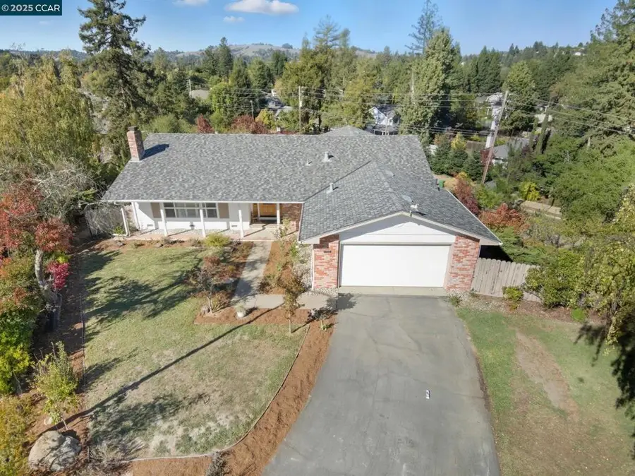 92 Gaywood Pl, Moraga, CA 94556 - Image #3