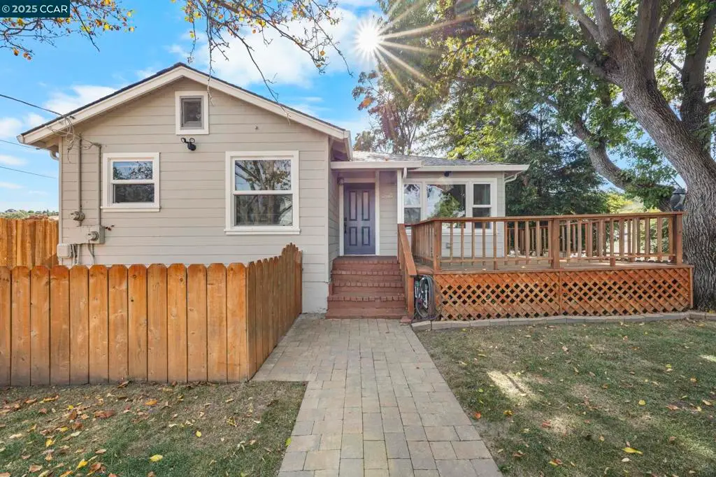 2910 Almond St, Martinez, CA 94553 - #1