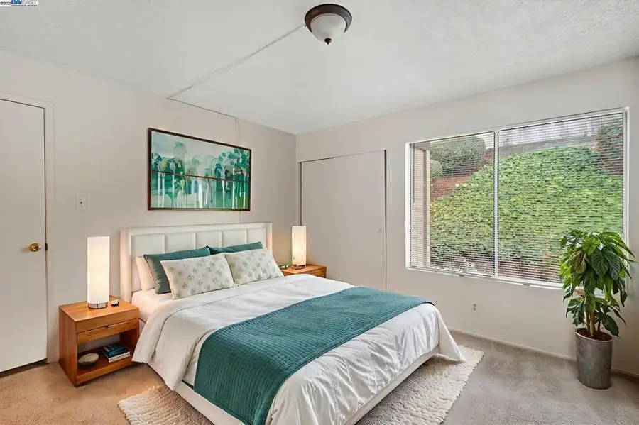 355 Parkview Ter #D1, Vallejo, CA 94589 - Image #3