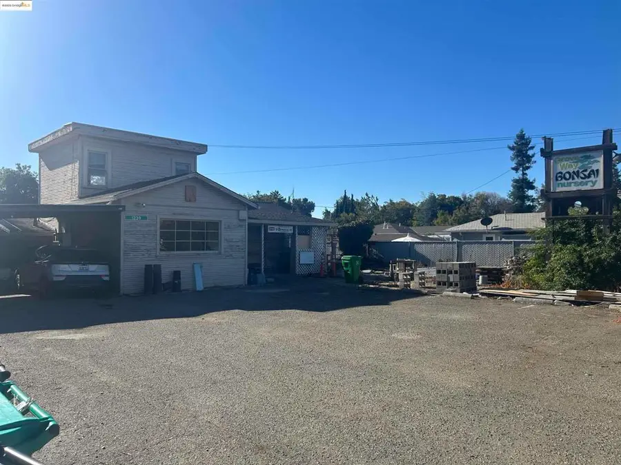 1239 Grove Way, Hayward, CA 94541 - Image #3