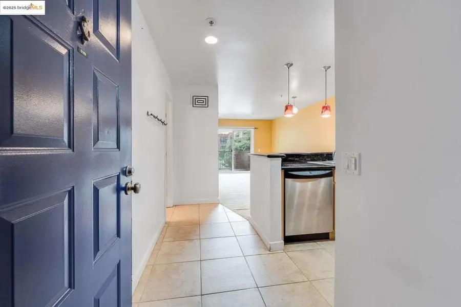 6400 Christie Ave #5109, Emeryville, CA 94608 - #2