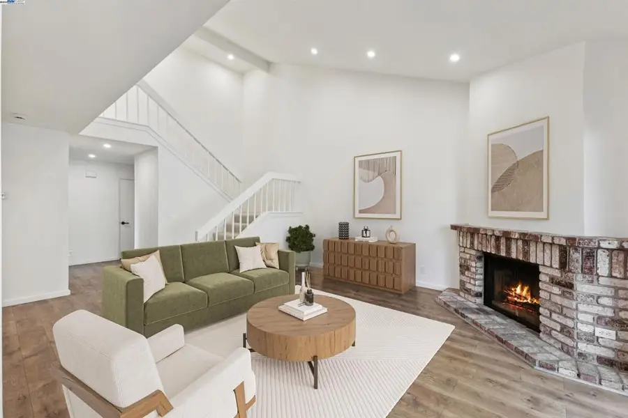 24735 Garwood Glen Dr, Hayward, CA 94541 - Image #3