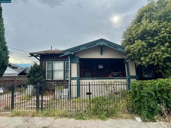 6131 Hayes, Oakland, CA 94621