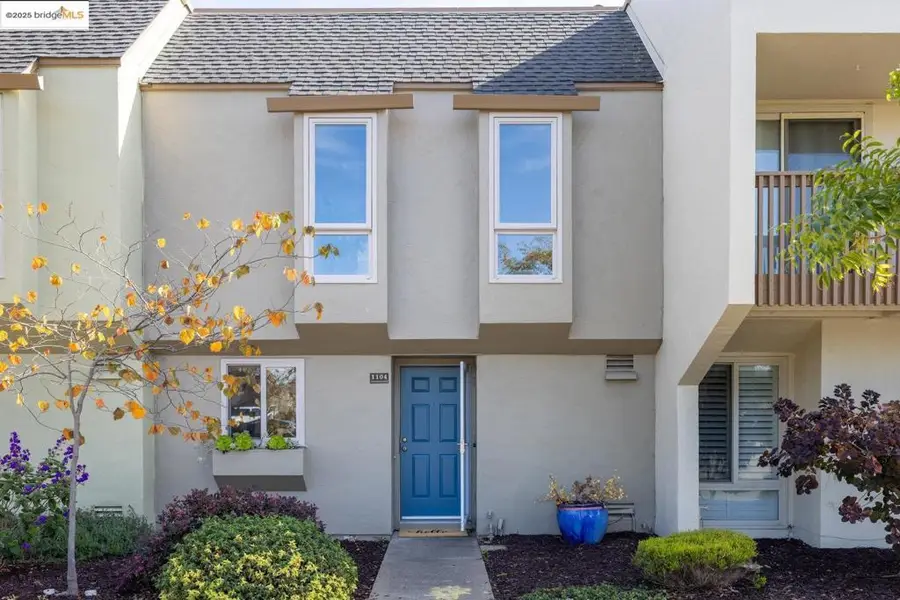 1104 Verdemar Dr, Alameda, CA 94502 - Image #2