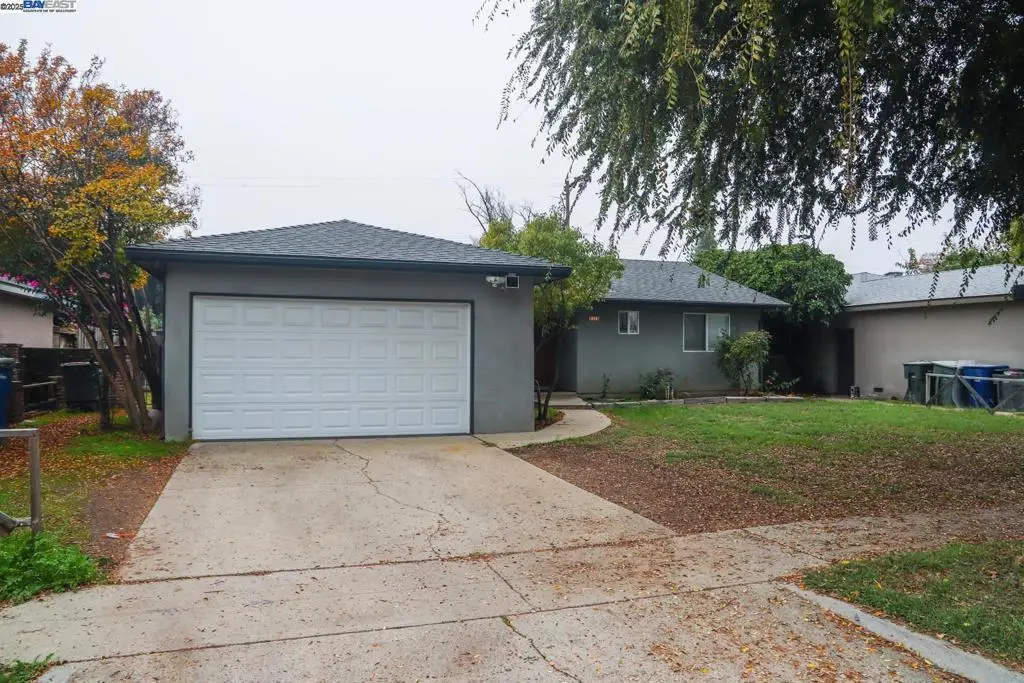 4295 N Archie Avenue, Fresno, CA 93726 - #1