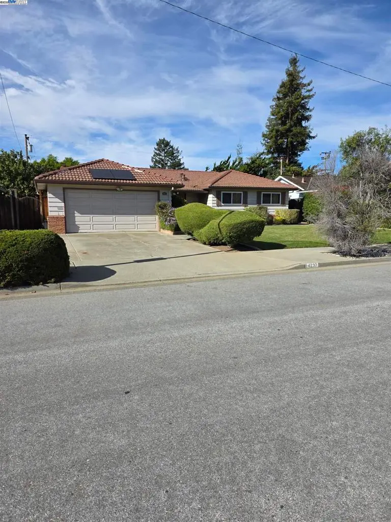 4237 Garland Dr, Fremont, CA 94536 - Image #1