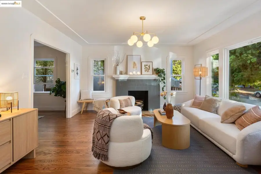 558 North St, Oakland, CA 94609 - Image #3