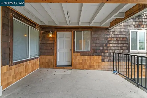 1965 Bonifacio St #5, Concord, CA 94520