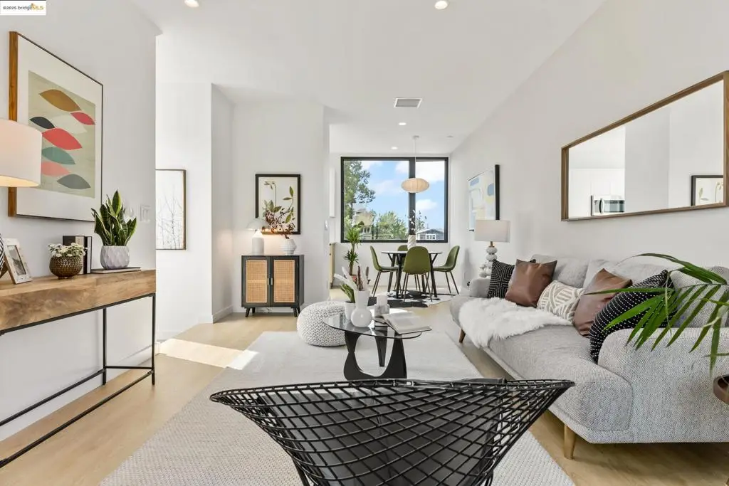 1235 Hampel St., Oakland, CA 94602 - Image #1