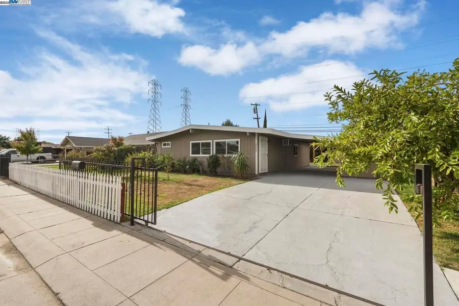 2353 Georgia Ave, Stockton, CA 95206 - Image #2