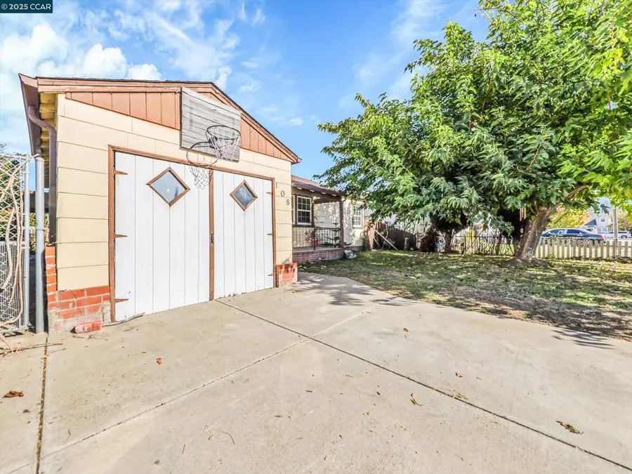 108 Revere St, Vallejo, CA 94591 - Image #2
