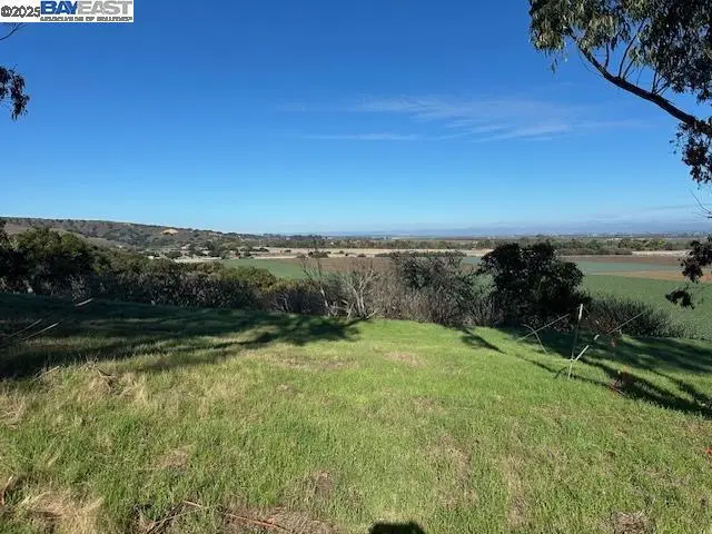 0 0000 Woodridge Ct, Salinas, CA 93908 - #2