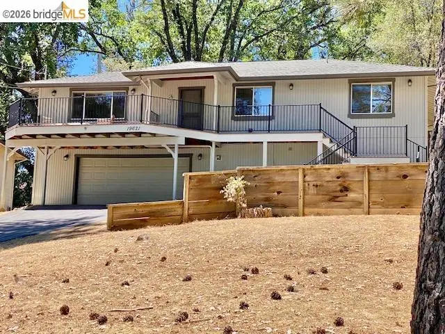 19621 Cottonwood St, Groveland, CA 95321 - #1