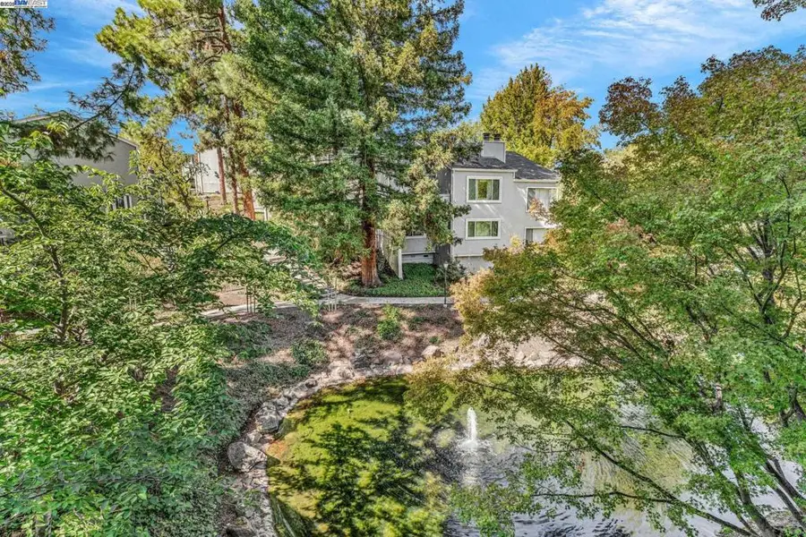 394 Camelback Rd, Pleasant Hill, CA 94523 - Image #2