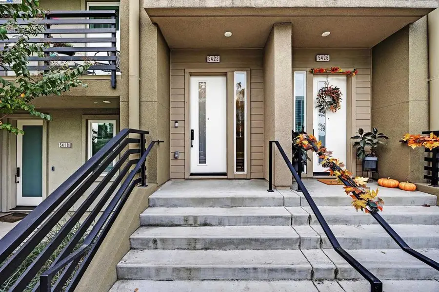 5422 Arnold Rd, Dublin, CA 94568 - Image #2