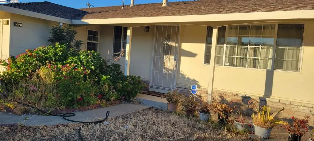26772 Peterman Ave, Hayward, CA 94545 - Image #1